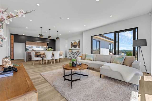 Modern Coastal Living in Clarks Beach