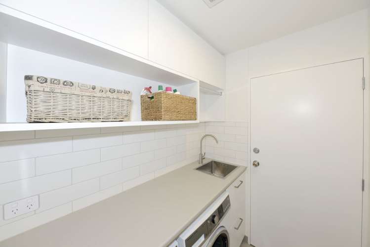 2/11 Ludecke Place Sockburn_18