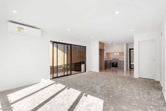 4B Scanlen Terrace Kelston_4