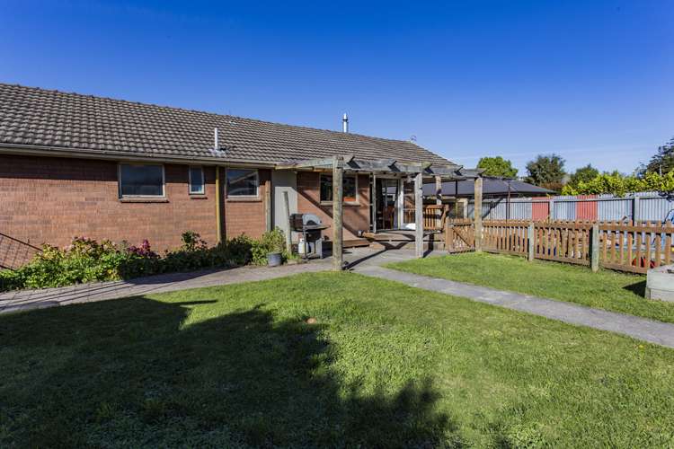 15 Pembertons Road Sefton_9