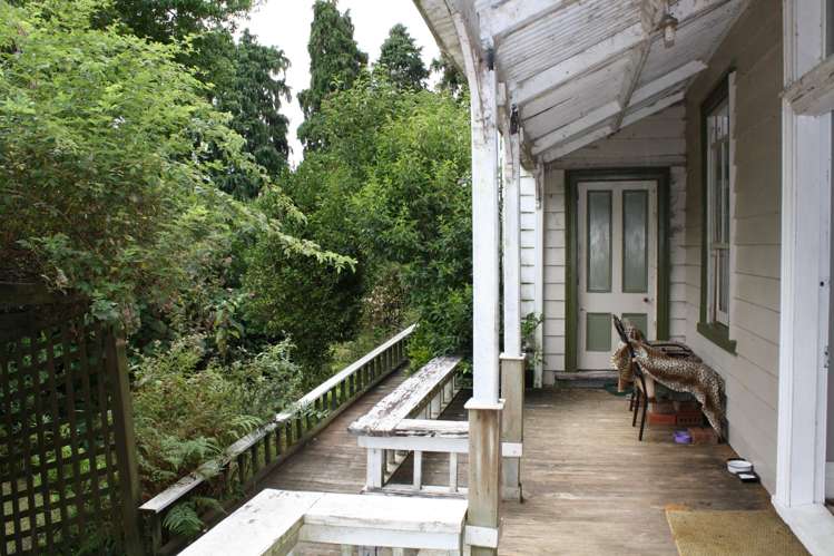 18 Barry Road Waihi_12