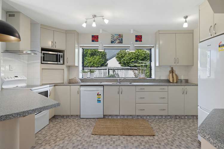 8 Fuchsia Place Halswell_6