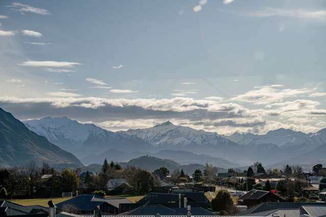 9 Bob Lee Place Wanaka_2