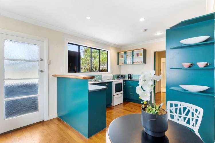 12 Taipari Road Te Atatu Peninsula_12