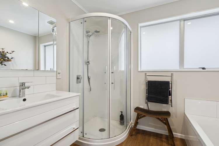 445 Warspite Avenue Ascot Park_16