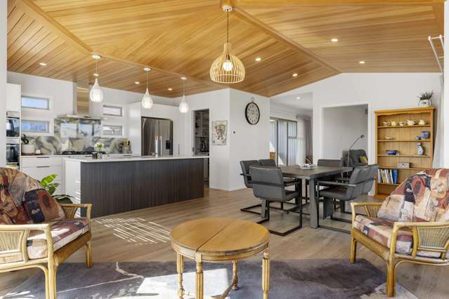 6 Raupo Crescent Wharewaka_1