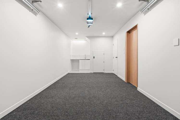 14B Gerontius Glade Torbay_12
