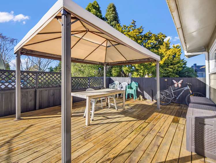 1 Joanna Place Deanwell_21