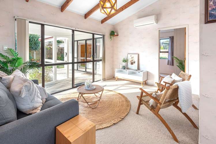 3B Hinemoa Street Onerahi_1