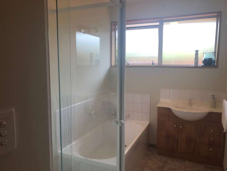 1 Lantern Lane Halswell_14