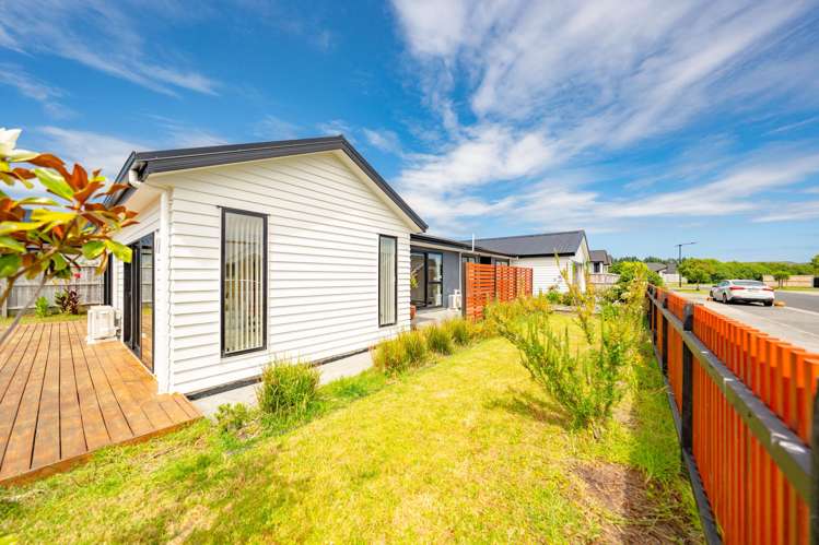 19 Len Ireland Drive Huapai_35