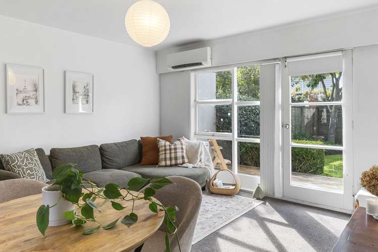 2/29 Ballarat Street Ellerslie_2