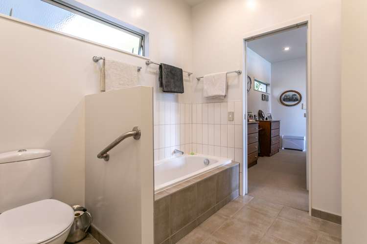 2 Fantail Terrace Tairua_16