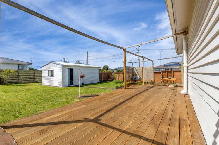 2 Bone Crescent Hawera_14
