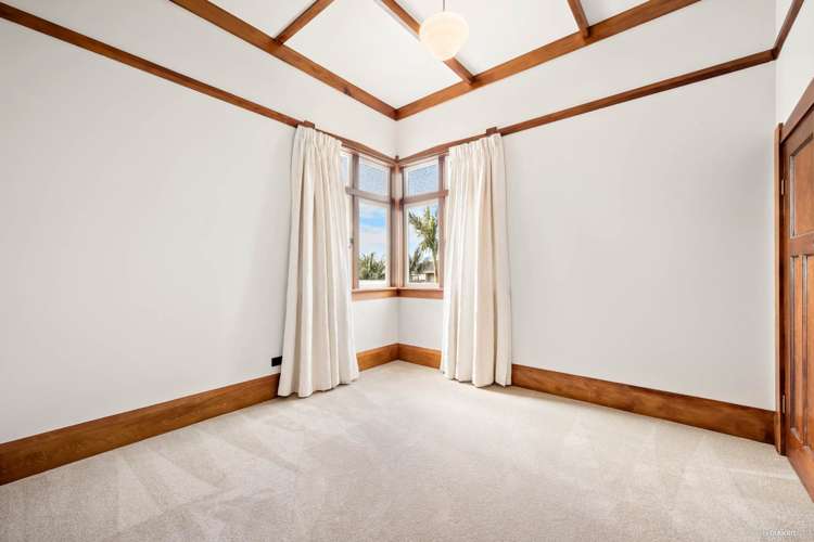 61 Uxbridge Road Mellons Bay_10