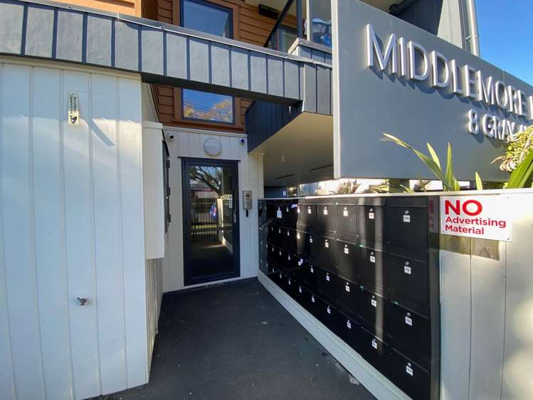 G02/8 Gray Avenue Mangere East_11