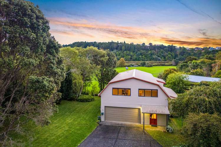 15a Taioma Crescent Te Atatu Peninsula_10