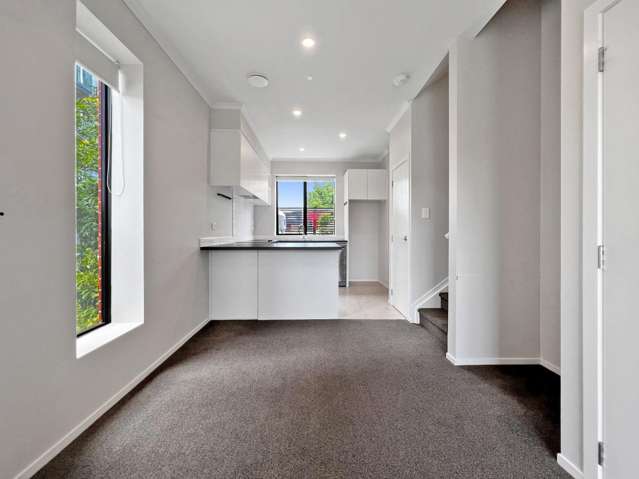 91C Hobsonville Point Road Hobsonville_3