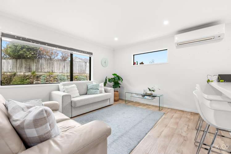 71 Redvers Drive Belmont_2