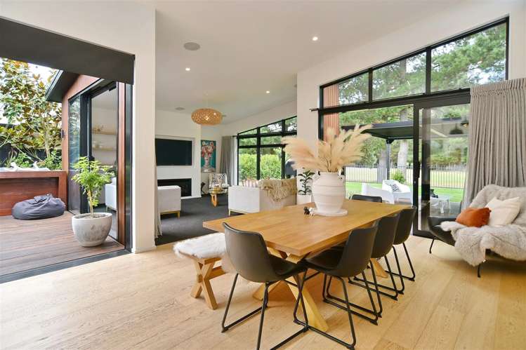 29 Kohunga Crescent Bottle Lake_7