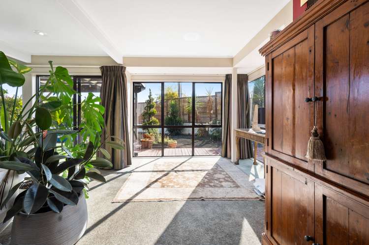 47 Blackmore Drive Owhata_7