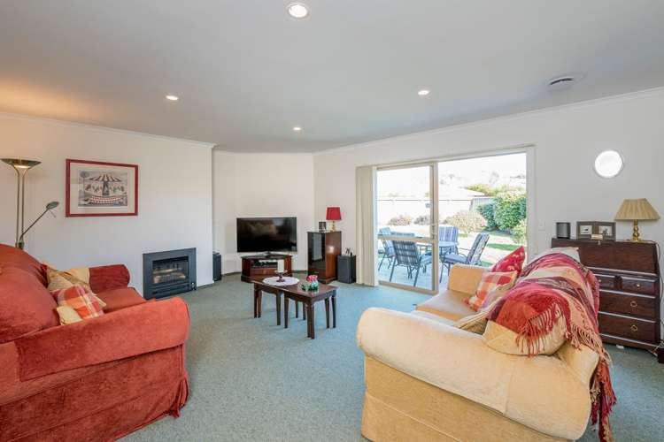 9 Nicholas Place Waikanae Beach_3