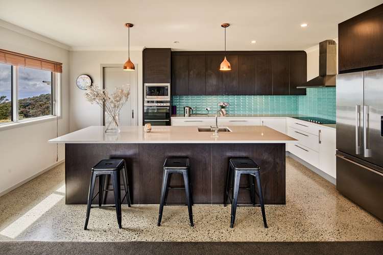 380 Hawkins Hill Road Brooklyn_19