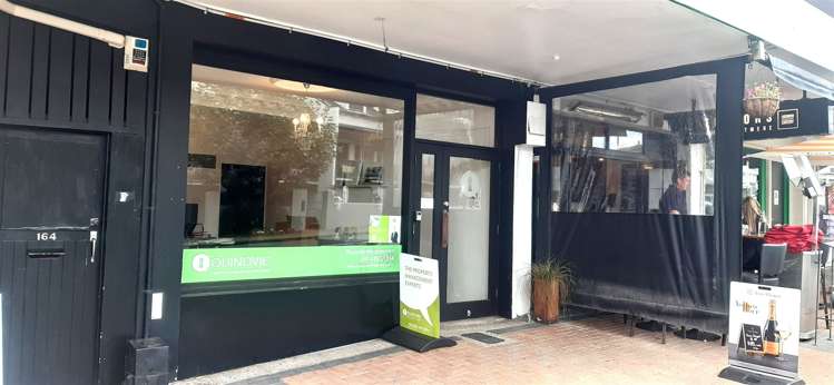 Shop 1/166 Hurstmere Road Takapuna_1