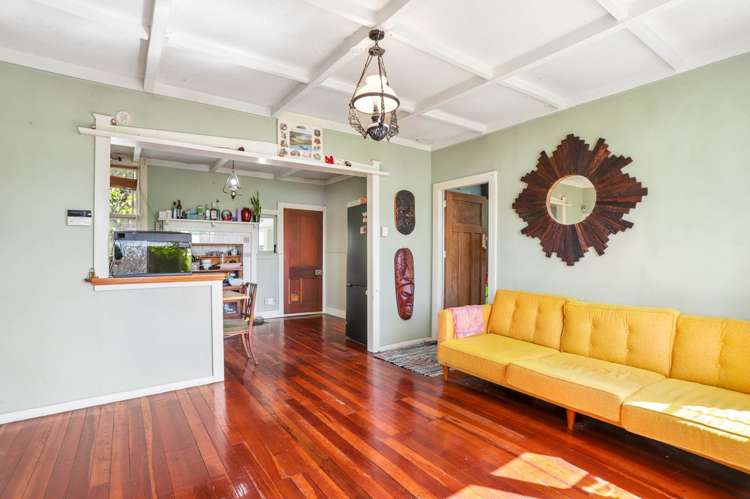13 Willerton Avenue New Lynn_3