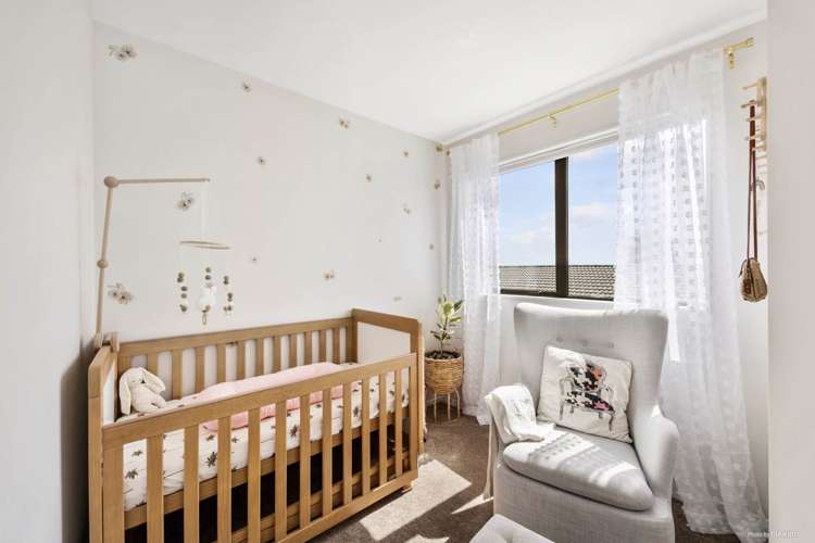 112e Hutchinson Avenue New Lynn_12