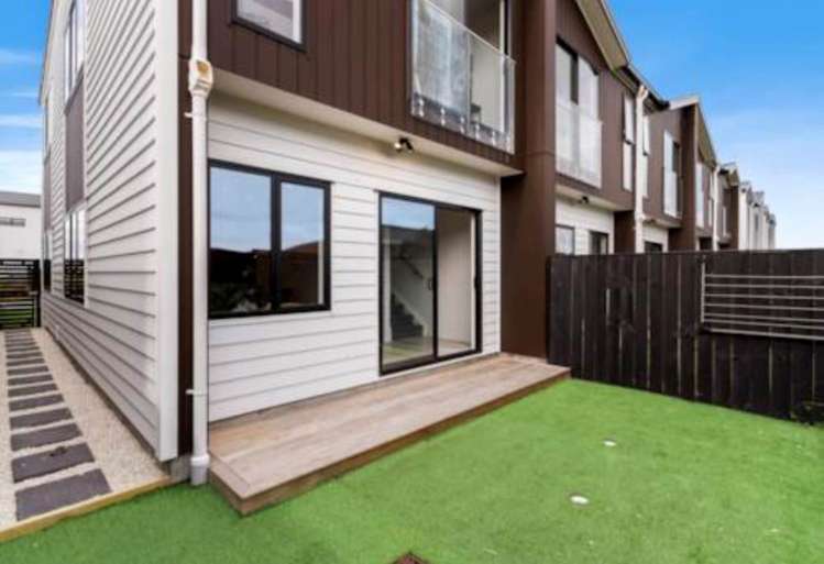 37 Whare Kauri Road Papakura_2