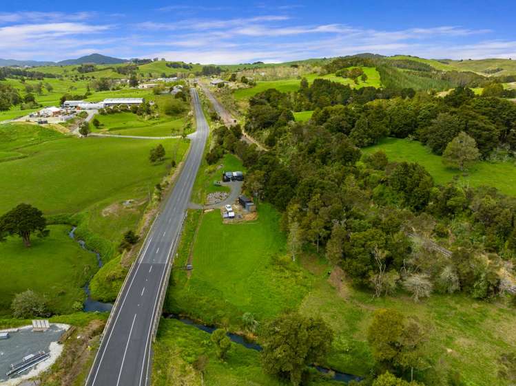 1171 State Highway 12 Maungaturoto_18