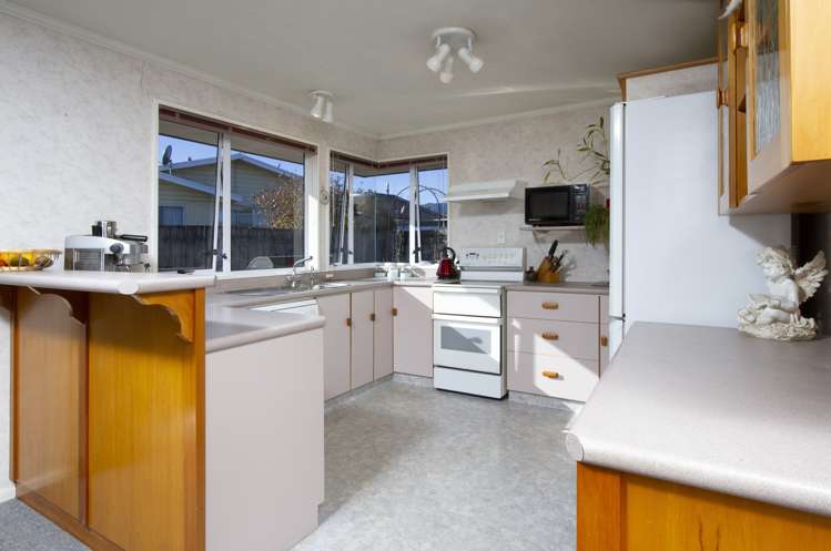 24 Coleridge Place Stoke_10