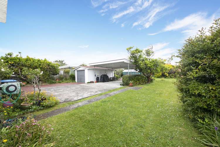 52 Huia Road Point Chevalier_13