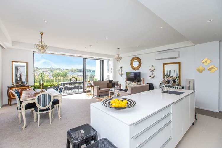 408/1 Bluegrey Avenue Stonefields_3