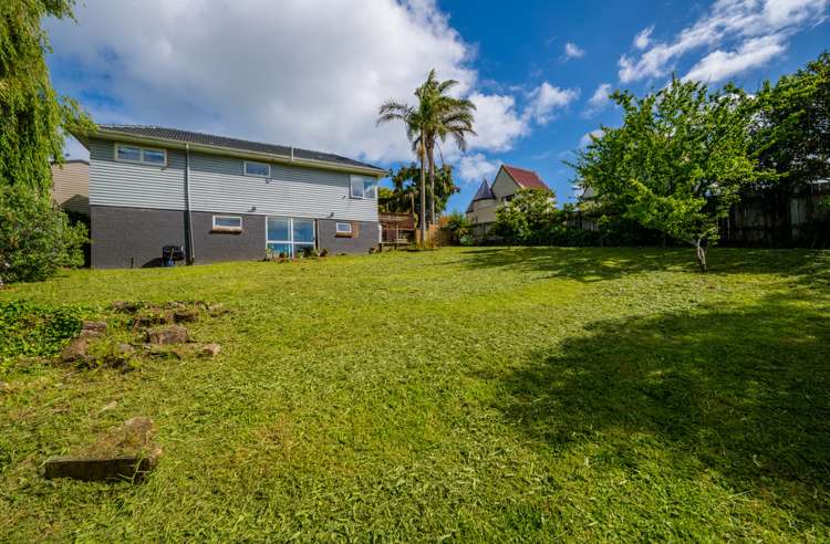 6 Freyberg Place Howick_18