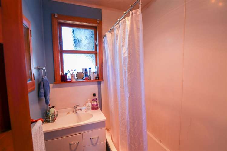 17 Essex Street Marchwiel_7