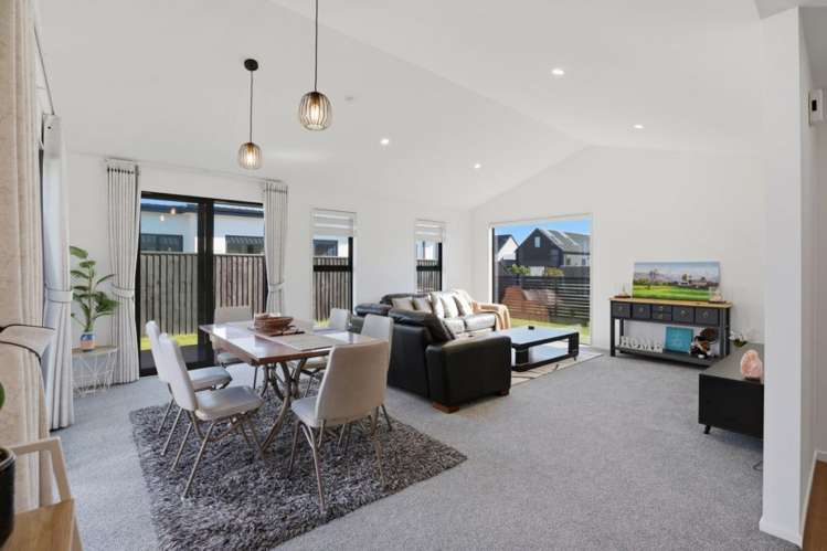 7 Twin Meadows Drive Casebrook_8