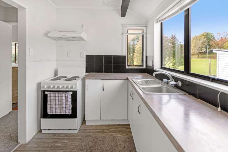 8b Oriana Crescent Bellevue_7