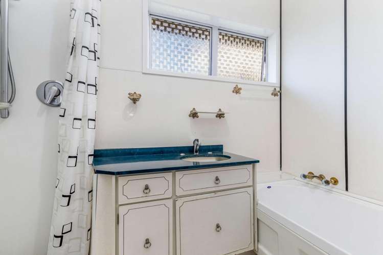 2/13 Ashdown place Papakura_8