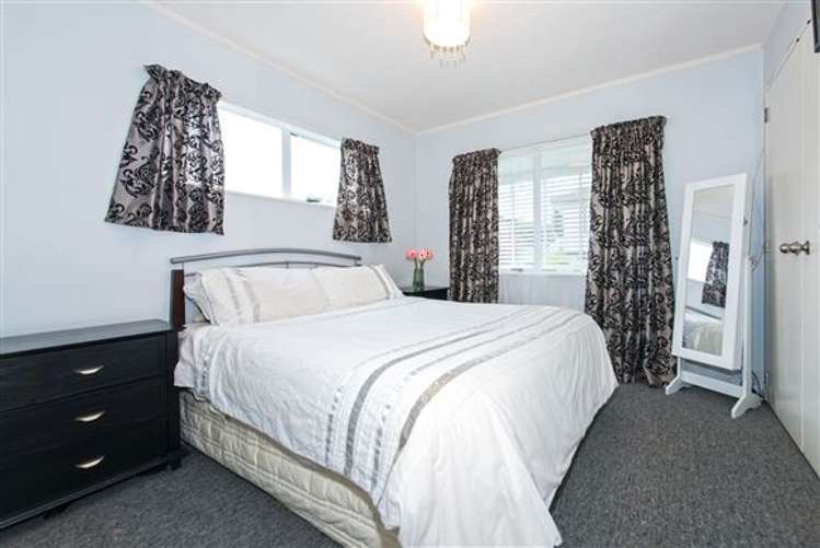 19 Meadowvale Rise Titirangi_10