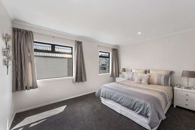 4/15 Jones Crescent Melville_4