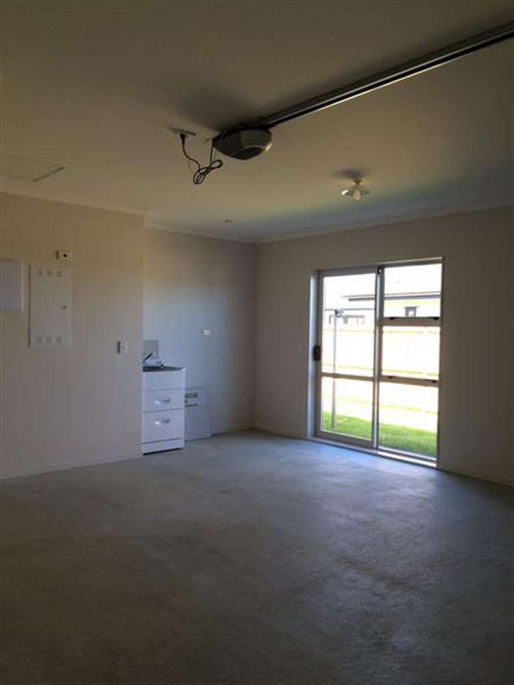 52 Turnberry Drive Wattle Downs_12