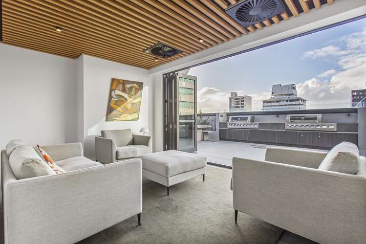 2206/10 Commerce Street Auckland Central_15