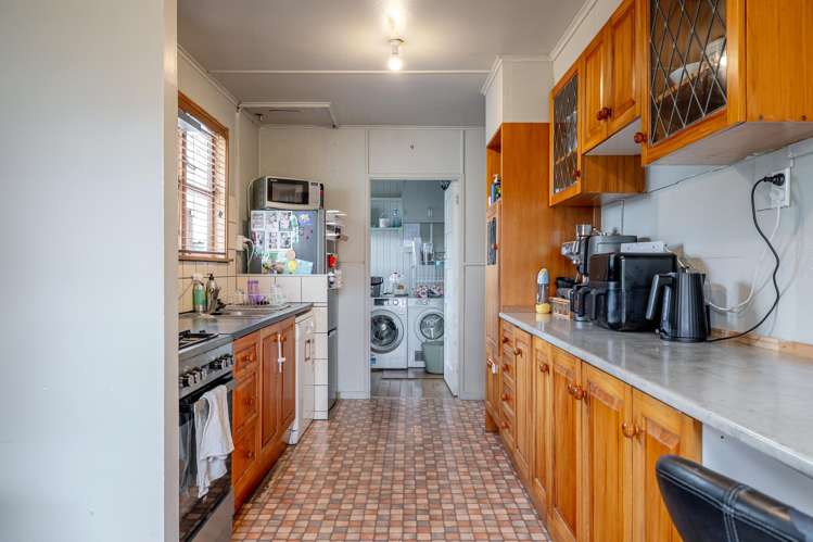 40 Andrew Avenue Roslyn_14