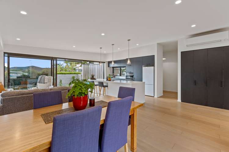 1156a South Road Oakura_11