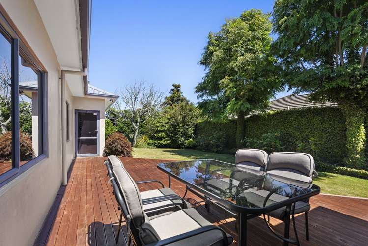 92 Govett Avenue Frankleigh Park_24