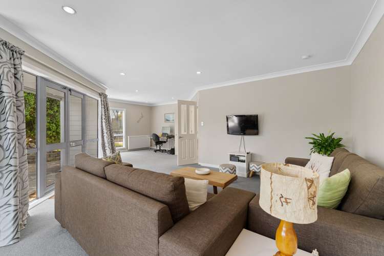 40 Joseph Banks Drive Whitby_12