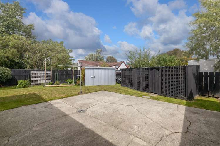 4 Totara Street Lansdowne_17