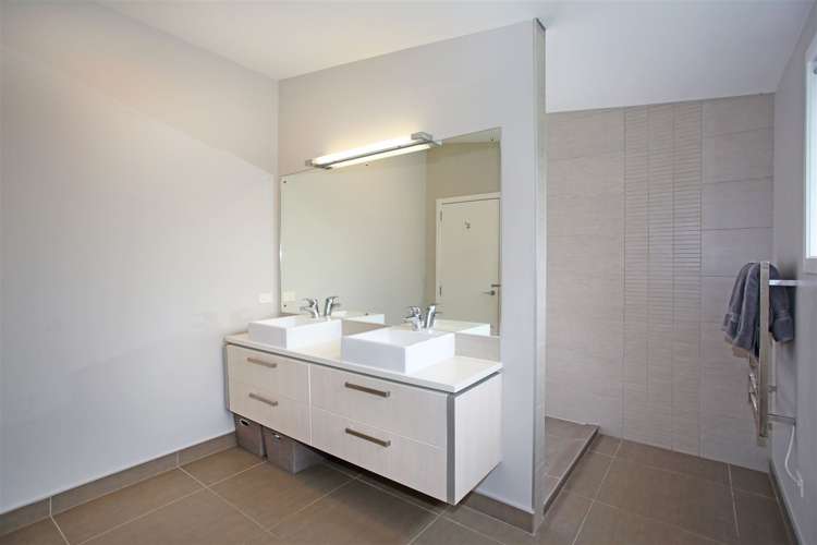 78 Cape Hill Road Pukekohe_12